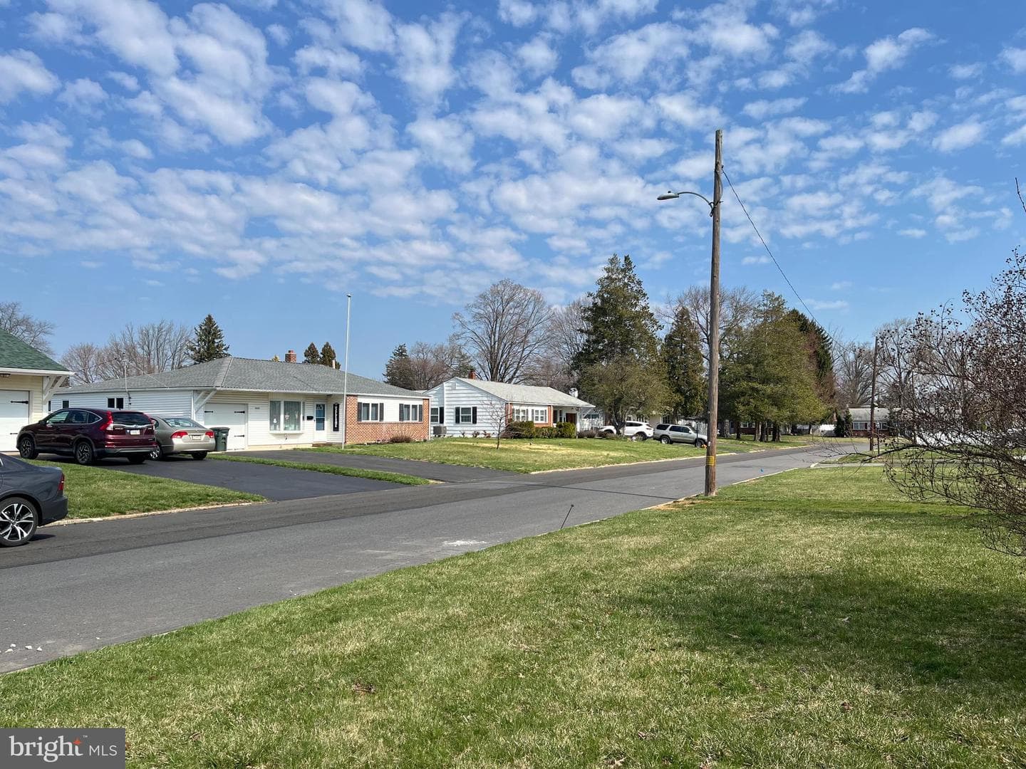 1327 Lacebark Street photo 8