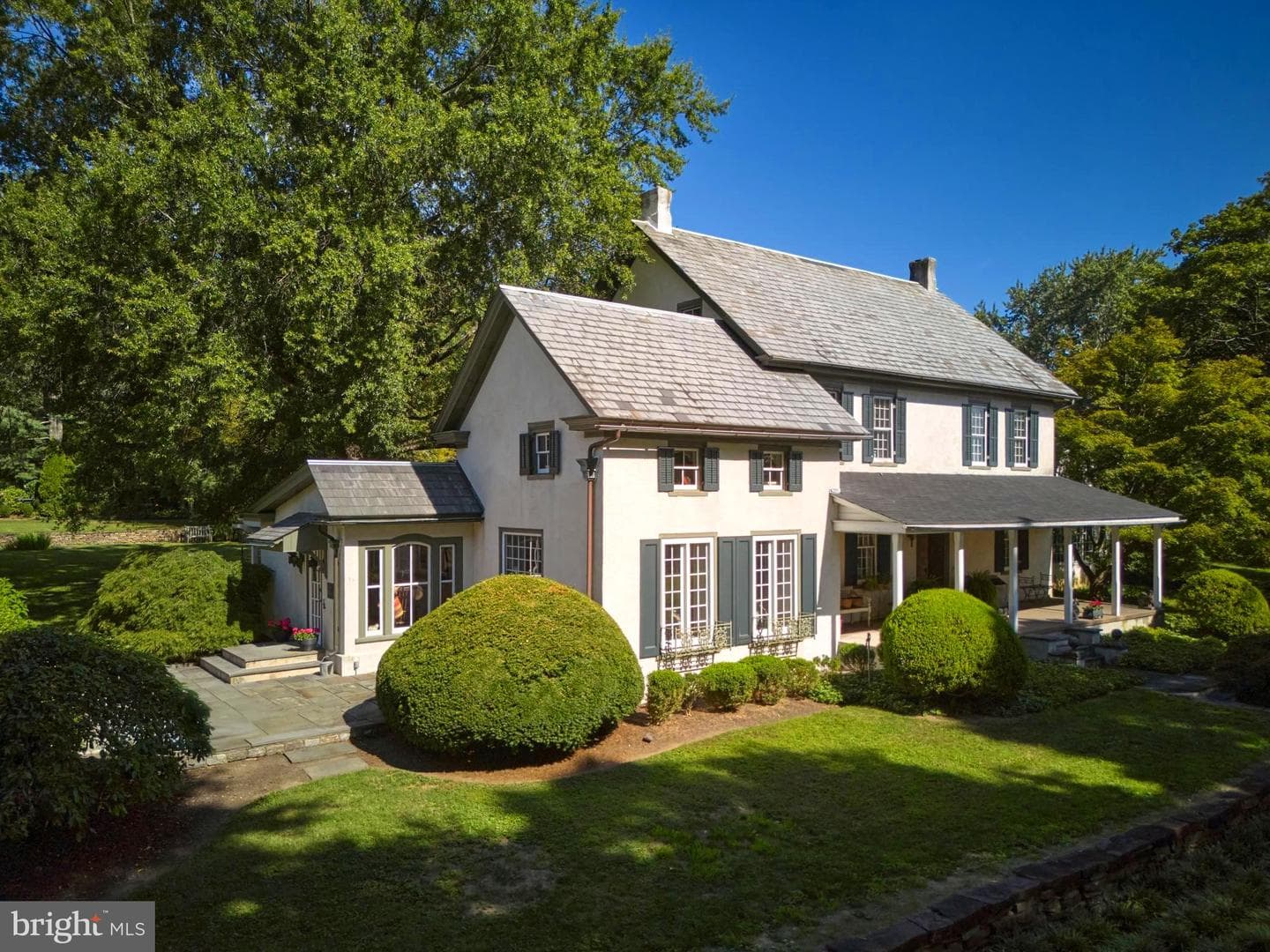 5382 Wismer Road photo 5