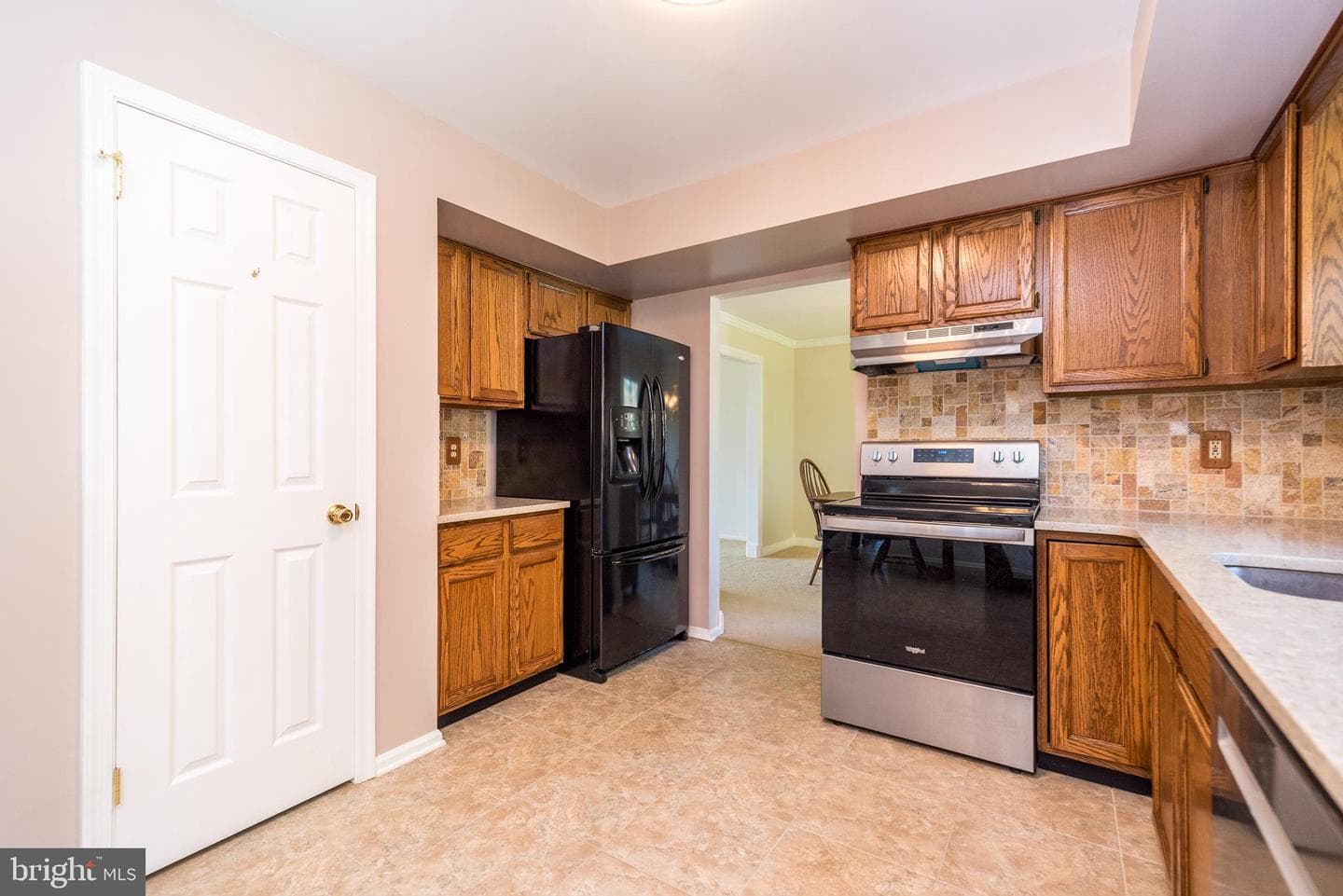 105 Birchwood Drive photo 9