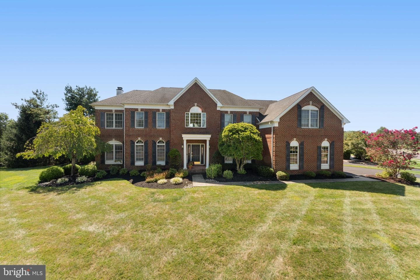 112 Edwards Drive photo 2