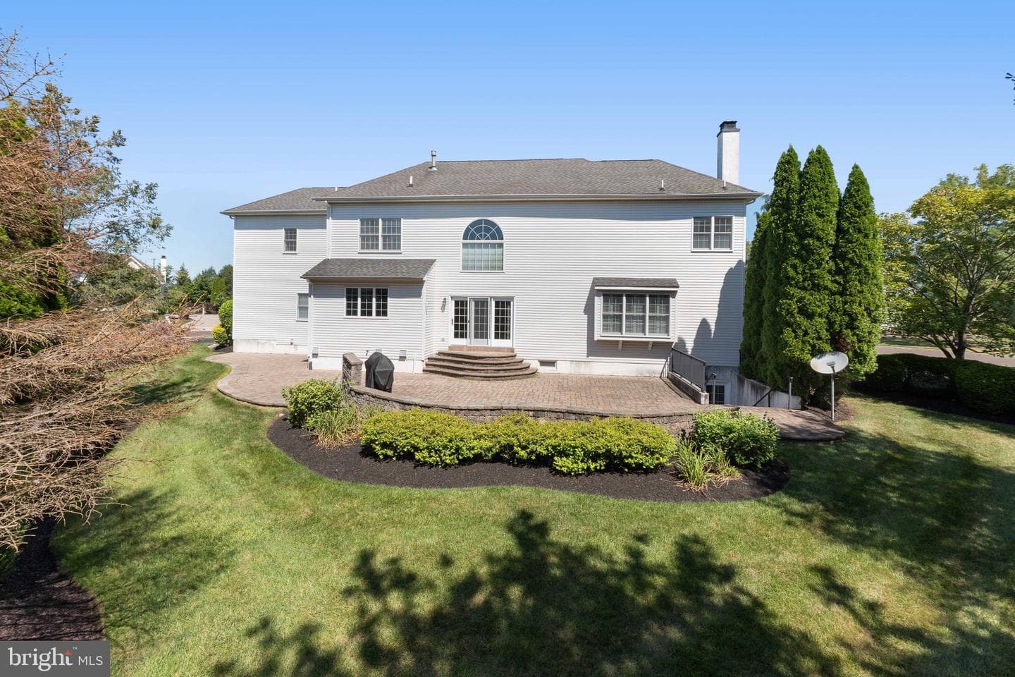112 Edwards Drive photo 4