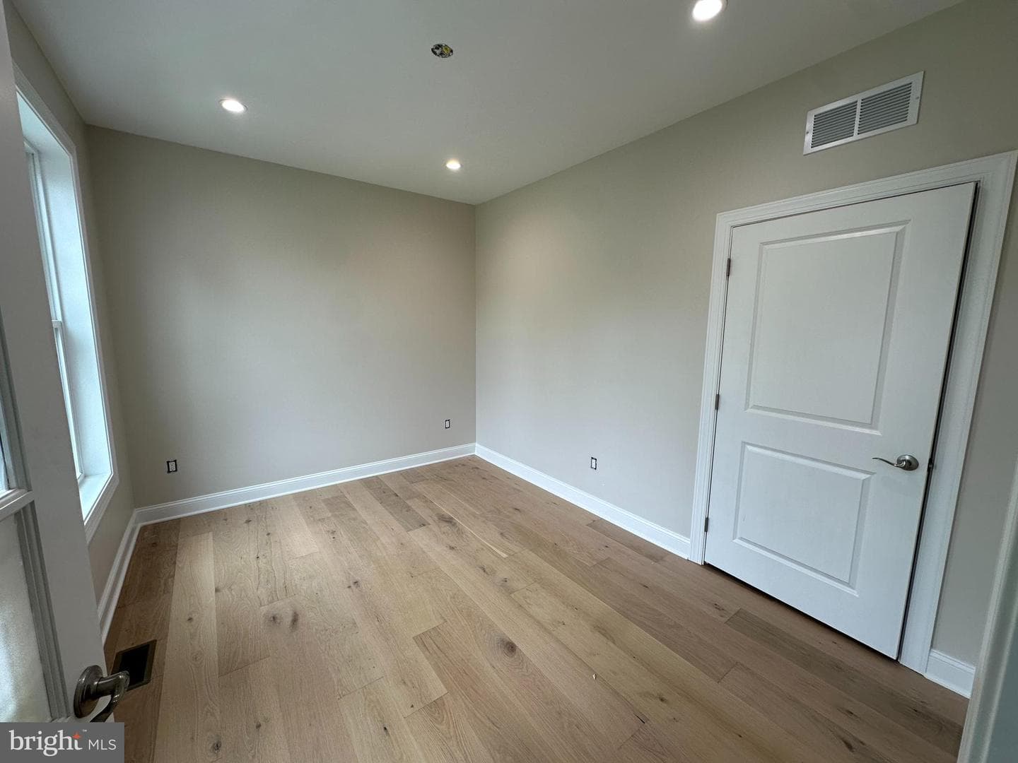 43 Davisville Road photo 22