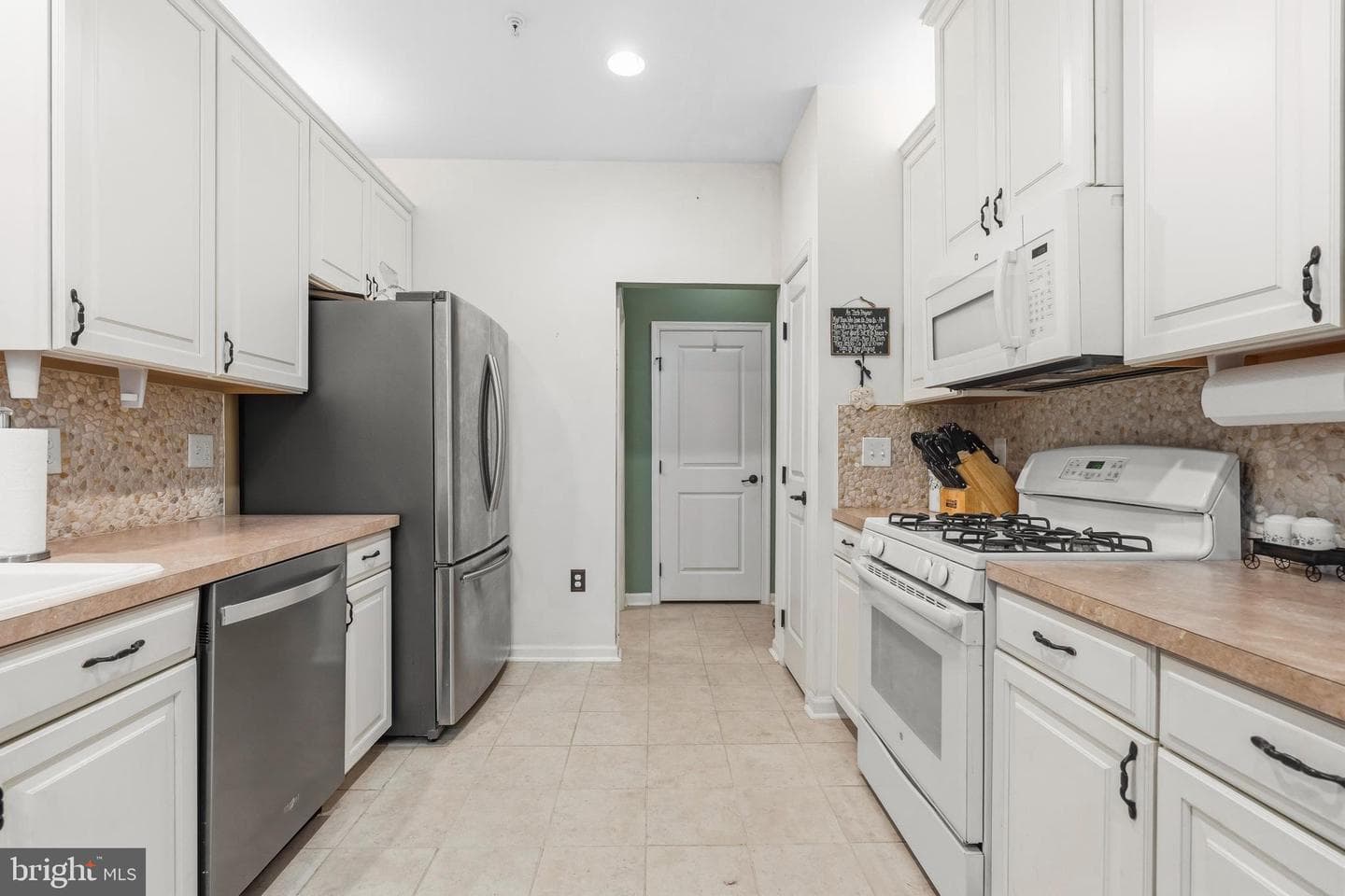 1125 Arbour Lane photo 7