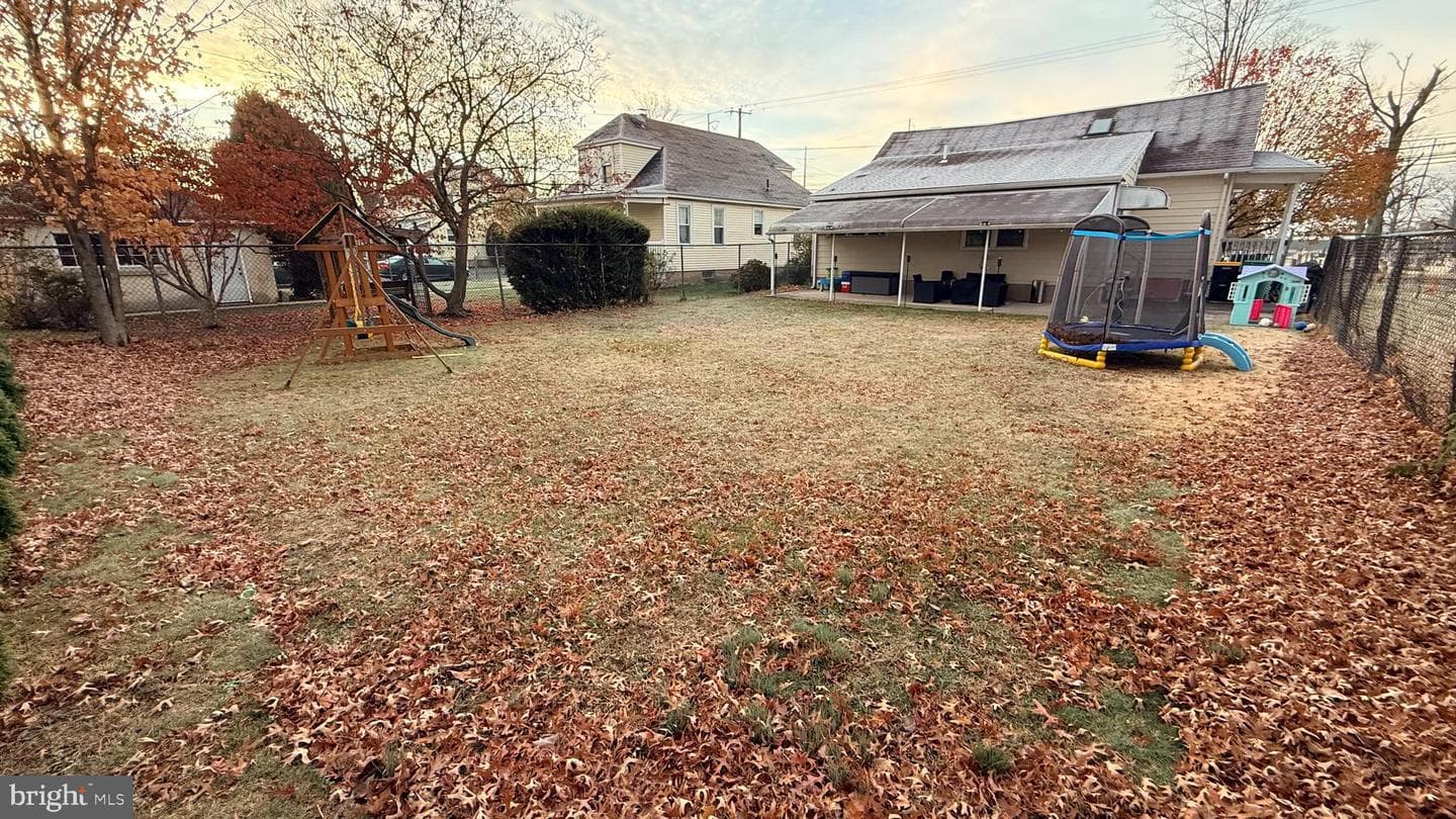 304 Newport Road photo 26