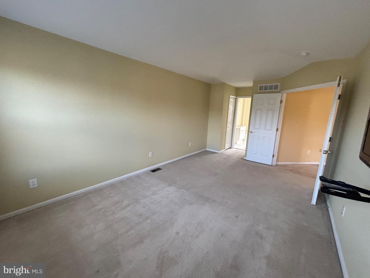 634 Nicole Drive photo 24
