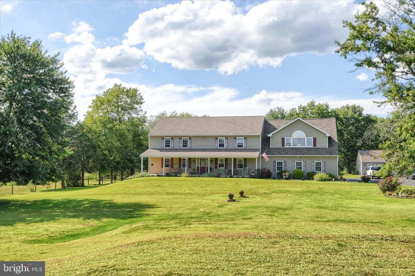 1010 Sweetbriar Road photo 3
