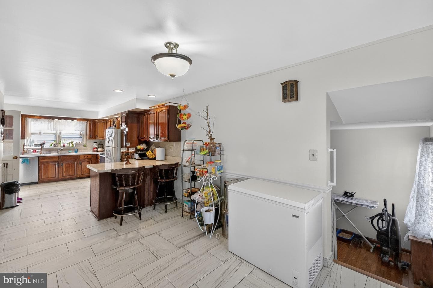 368 Dorrance Street photo 13