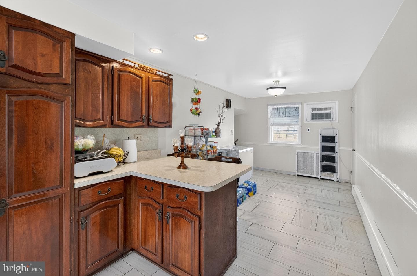 368 Dorrance Street photo 15