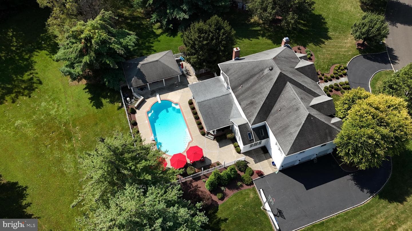 1536 Carlene Court photo 49