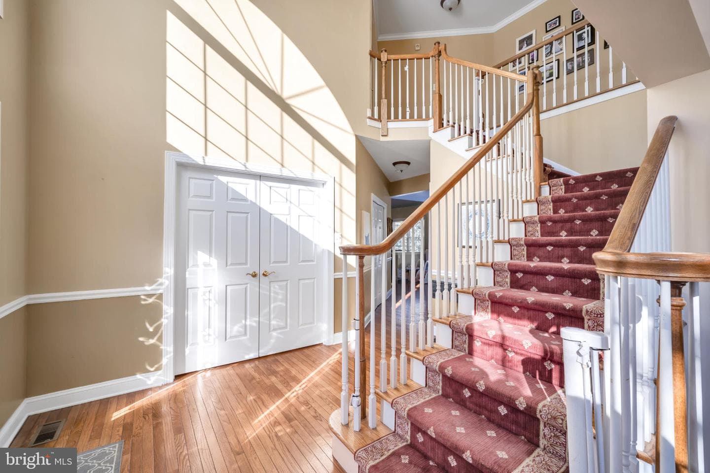4 Dorchester Lane photo 3