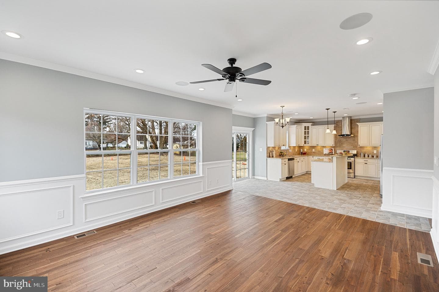 320 Elmwood Avenue photo 33