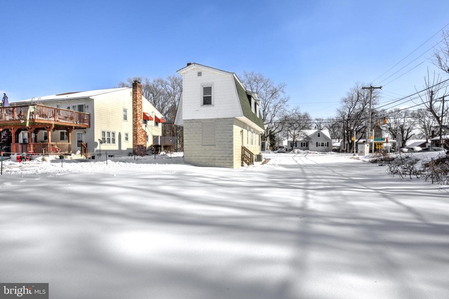 7301 N Radcliffe Street photo 38