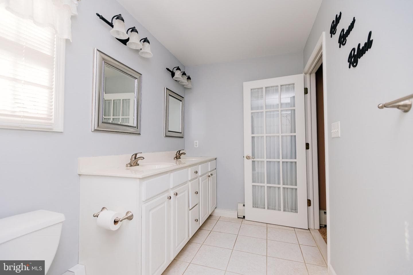 72 Thornridge Drive photo 30