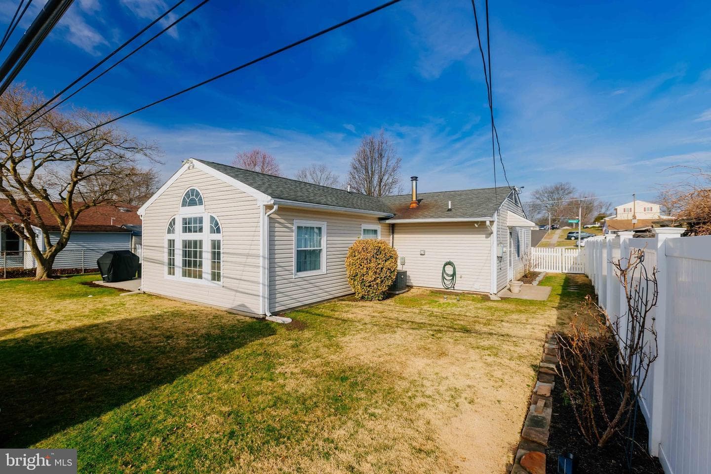 72 Thornridge Drive photo 43