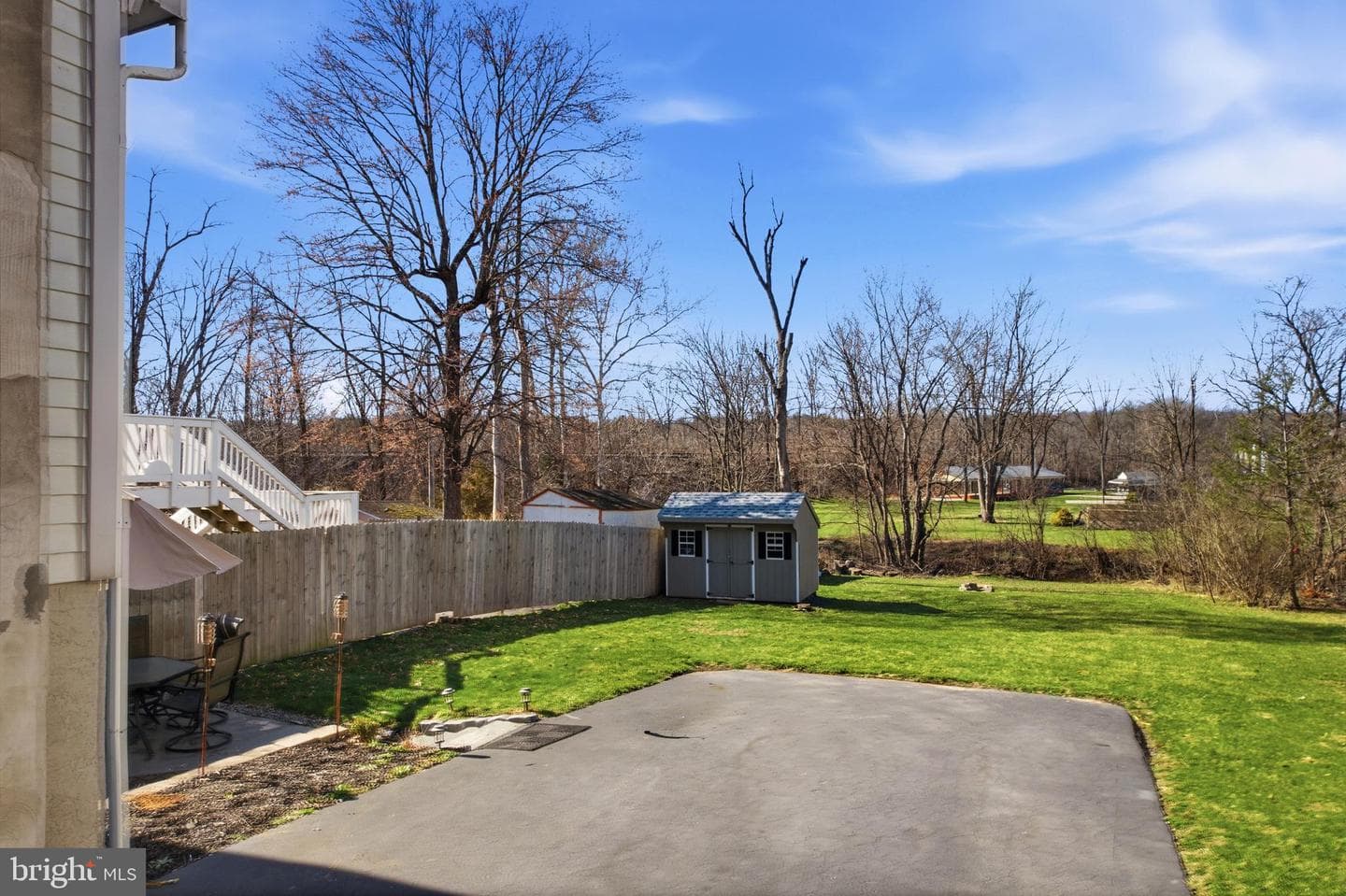 87 W Park Avenue photo 30