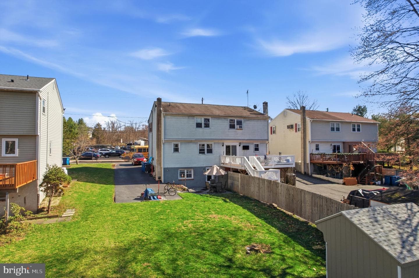 87 W Park Avenue photo 40