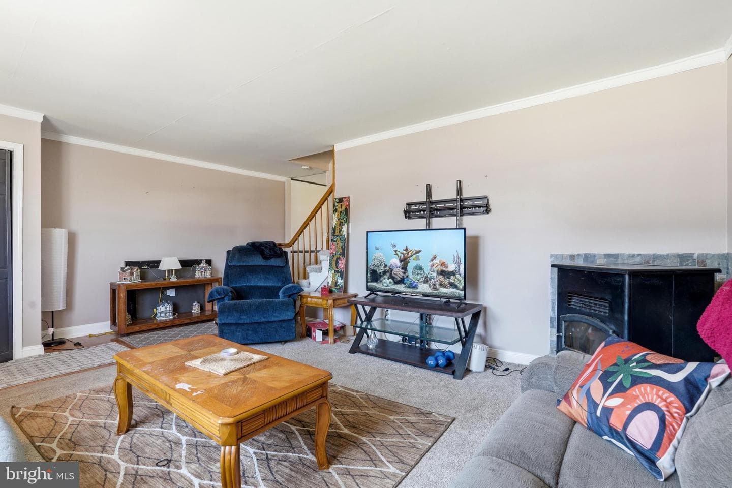 87 W Park Avenue photo 5
