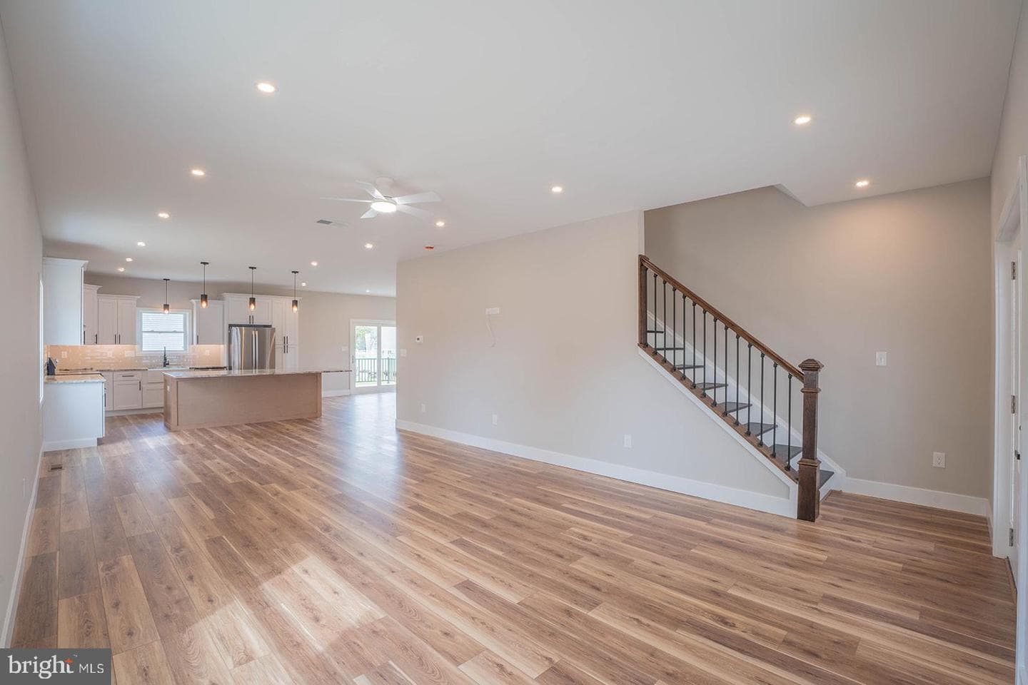2290 Virginia Ave photo 6