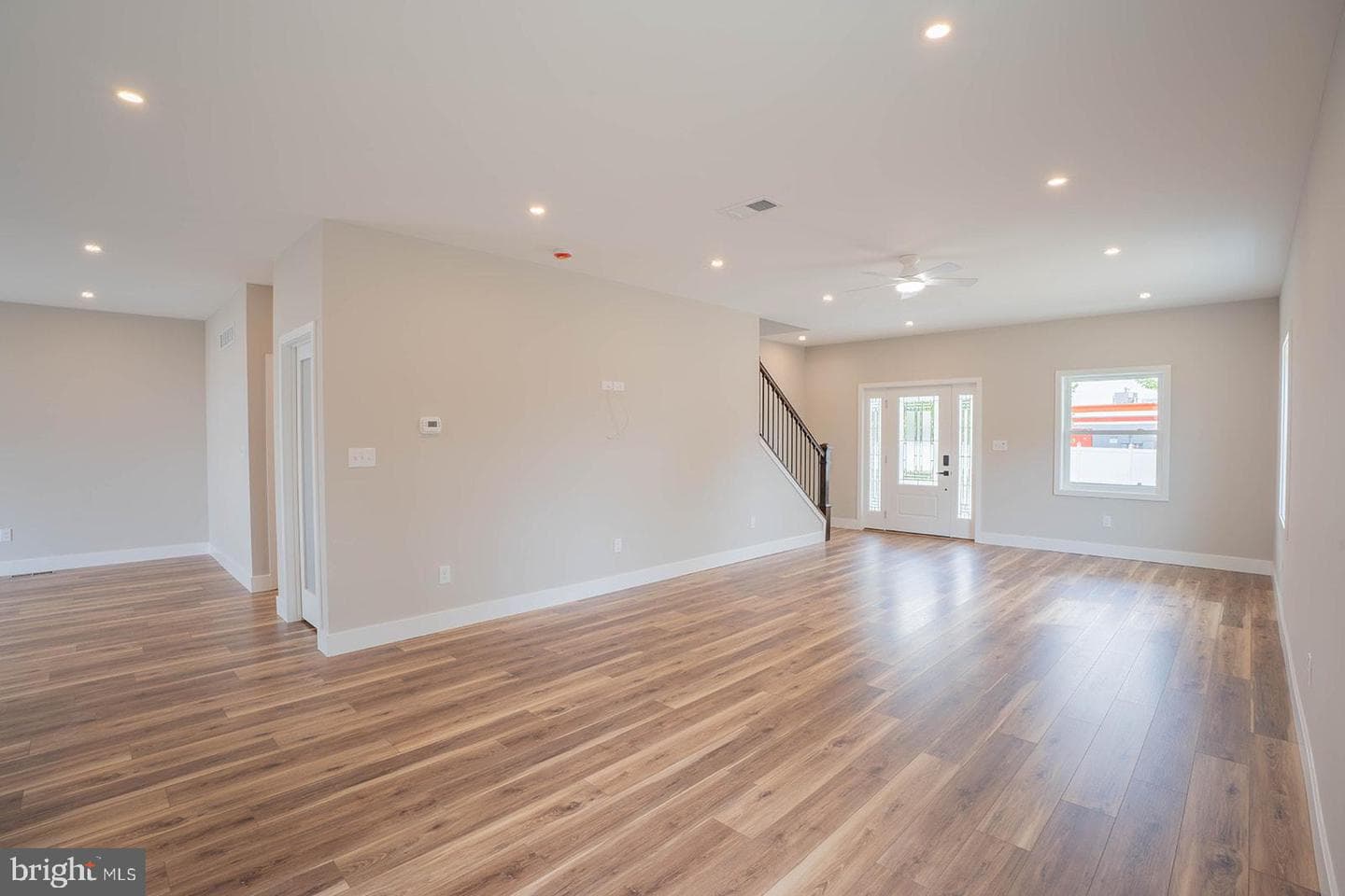 2290 Virginia Ave photo 7