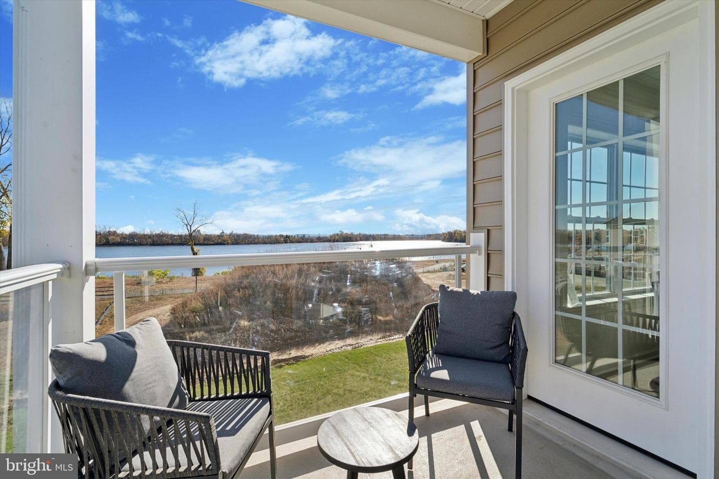 16422 River View Drive photo 2