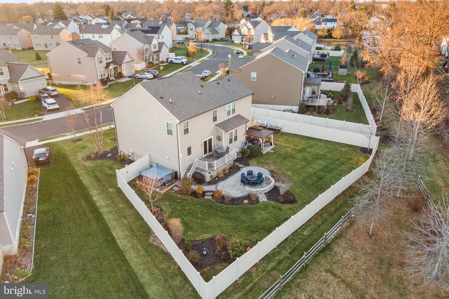 158 Wiltshire Lane photo 4