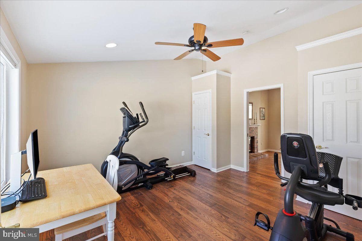 131 Nottingham Drive photo 23