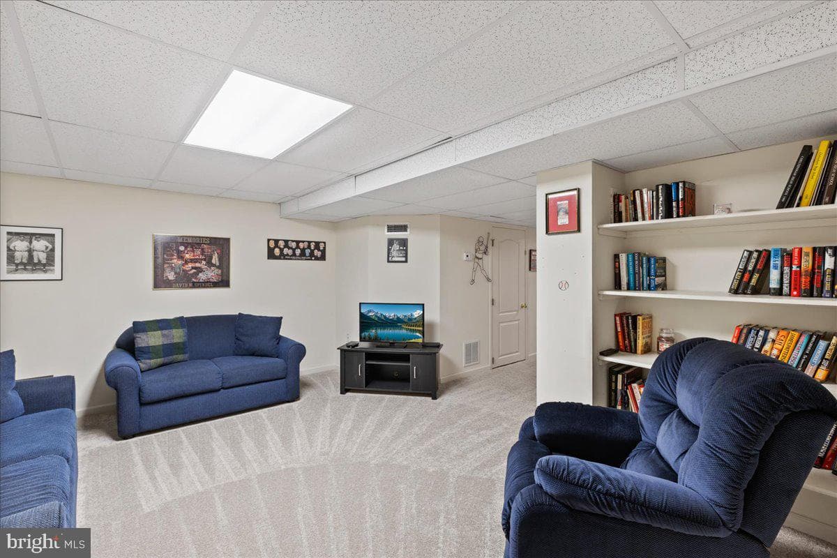 131 Nottingham Drive photo 38