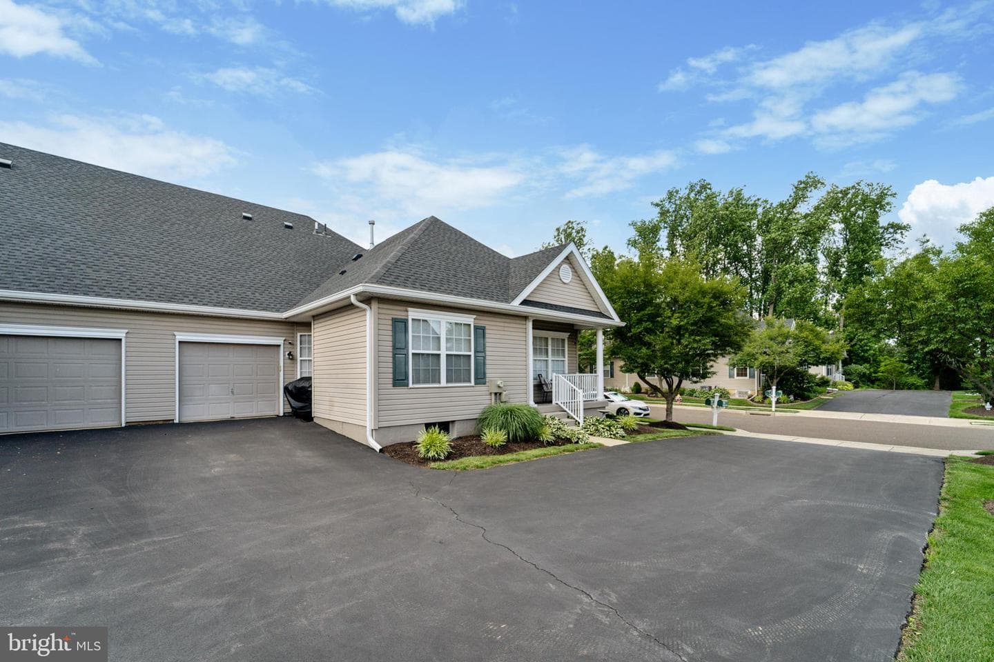 173 Liberty Drive photo 2
