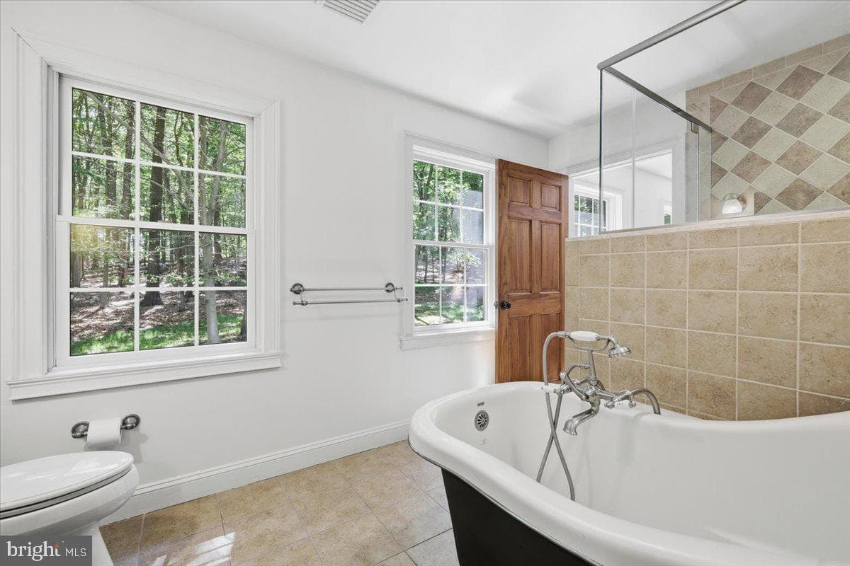 7044 Ely Road photo 33