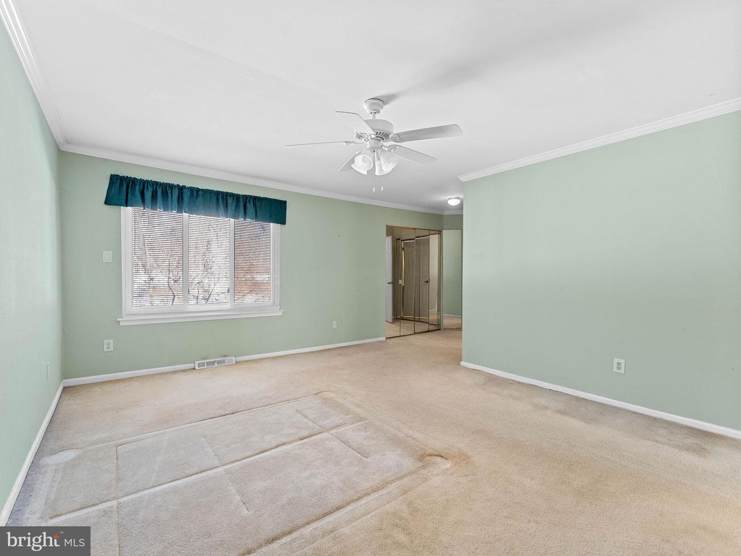 25 Essex Place photo 16
