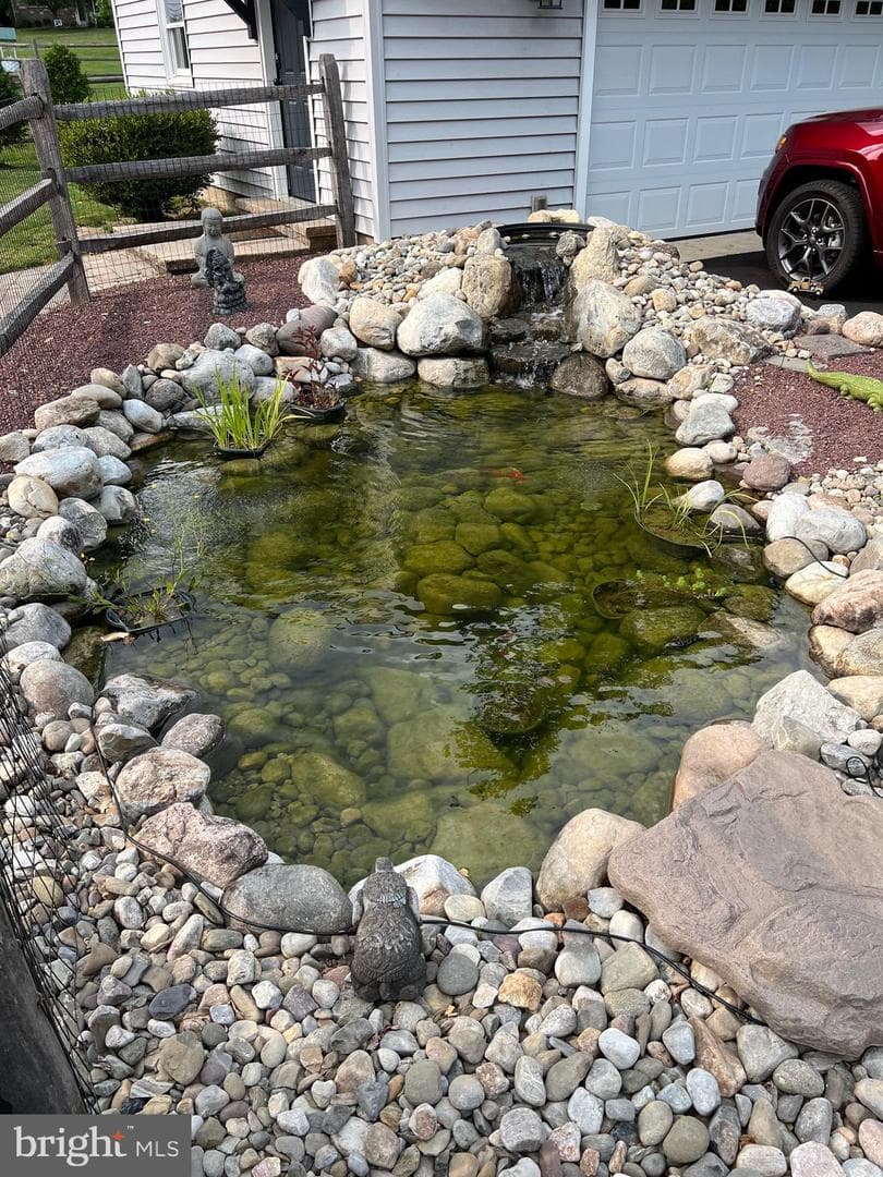 543 Green Valley Road photo 26