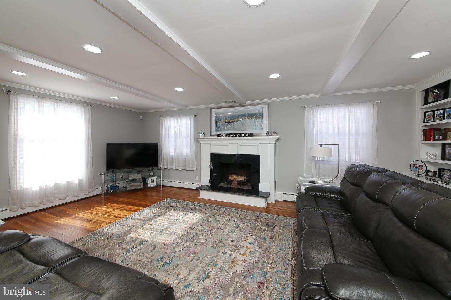 543 Green Valley Road photo 5