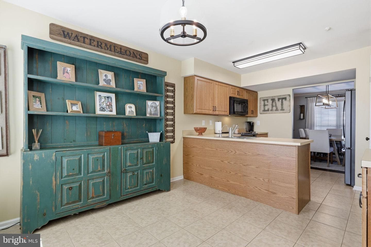 1707 Fredendall Circle photo 6