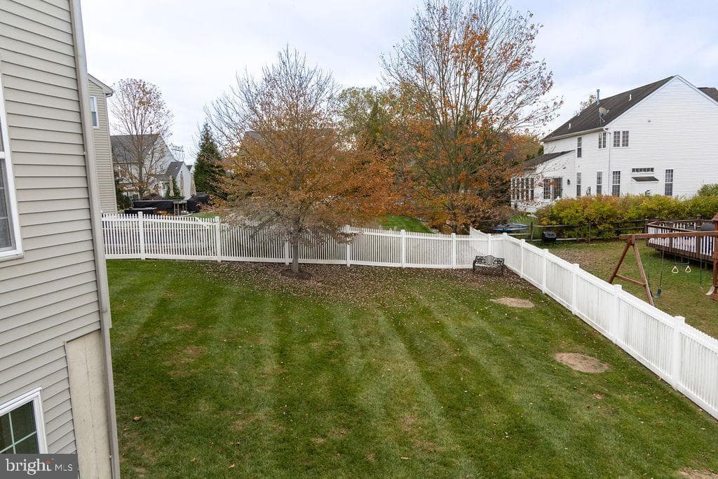 814 Sydni Court photo 85