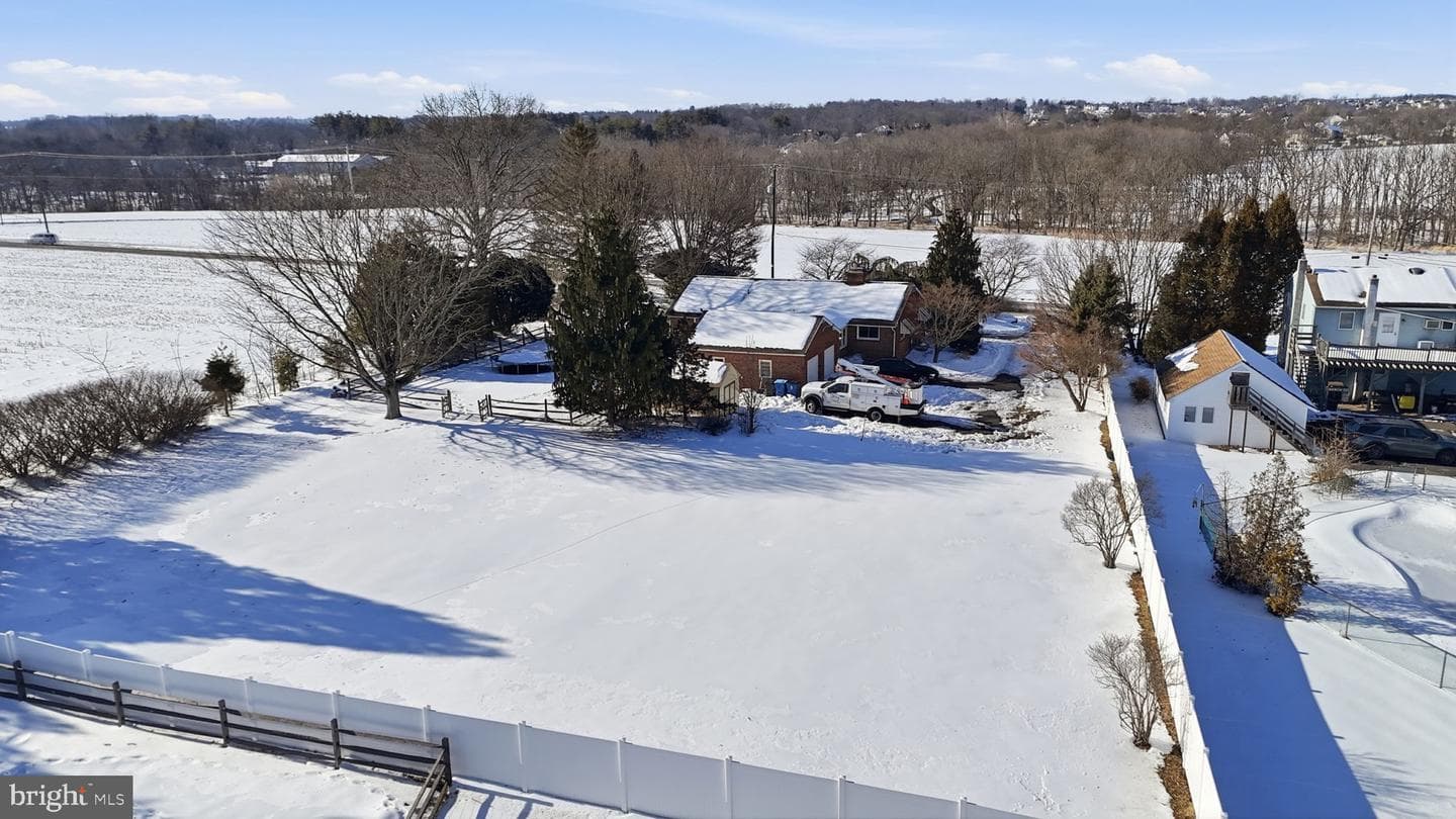 969 Lower State Road photo 32