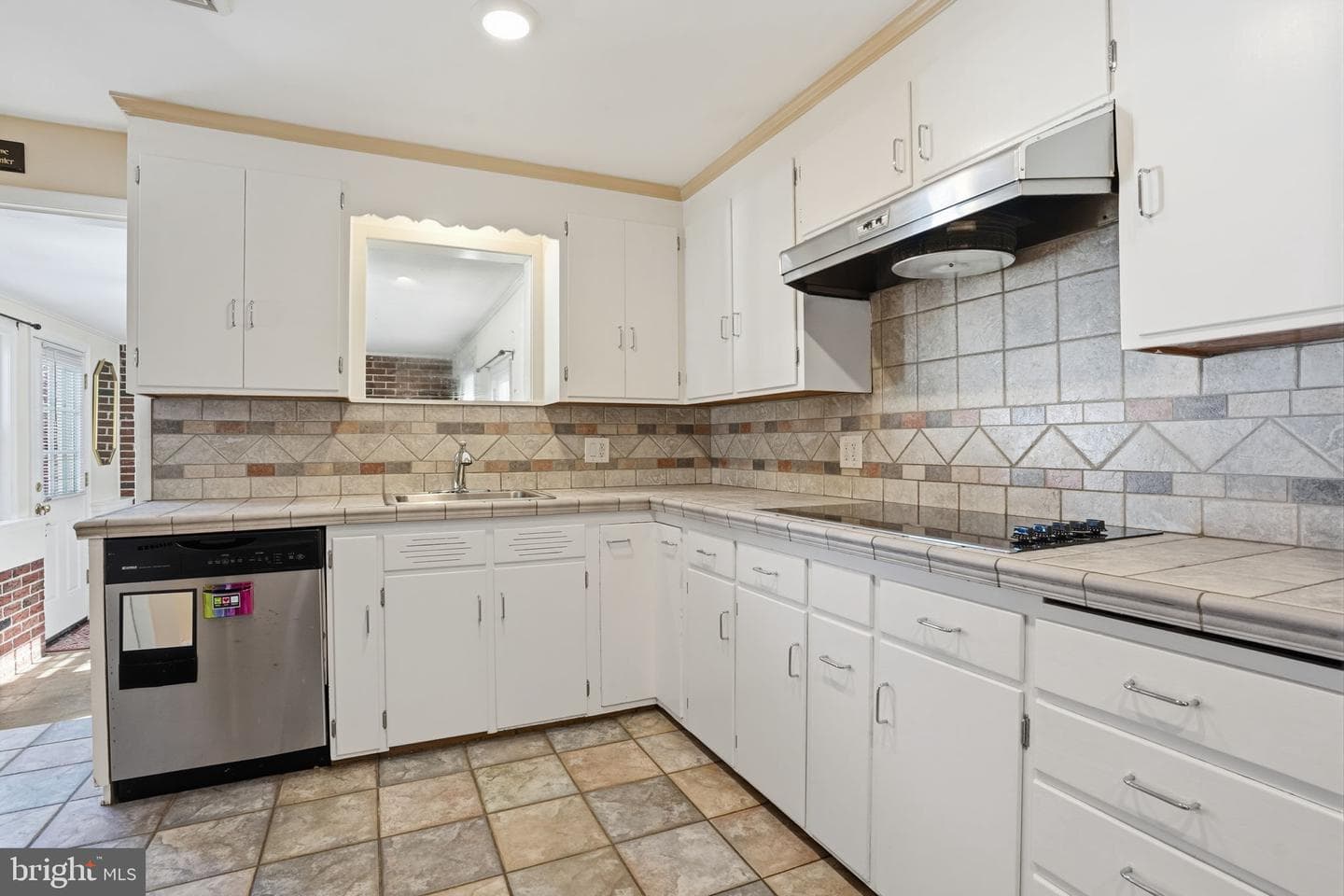 969 Lower State Road photo 9
