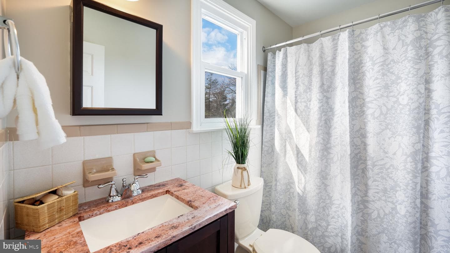50 Hickory Lane photo 21