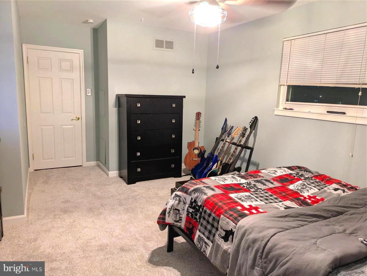 786 Boxwood Drive photo 34
