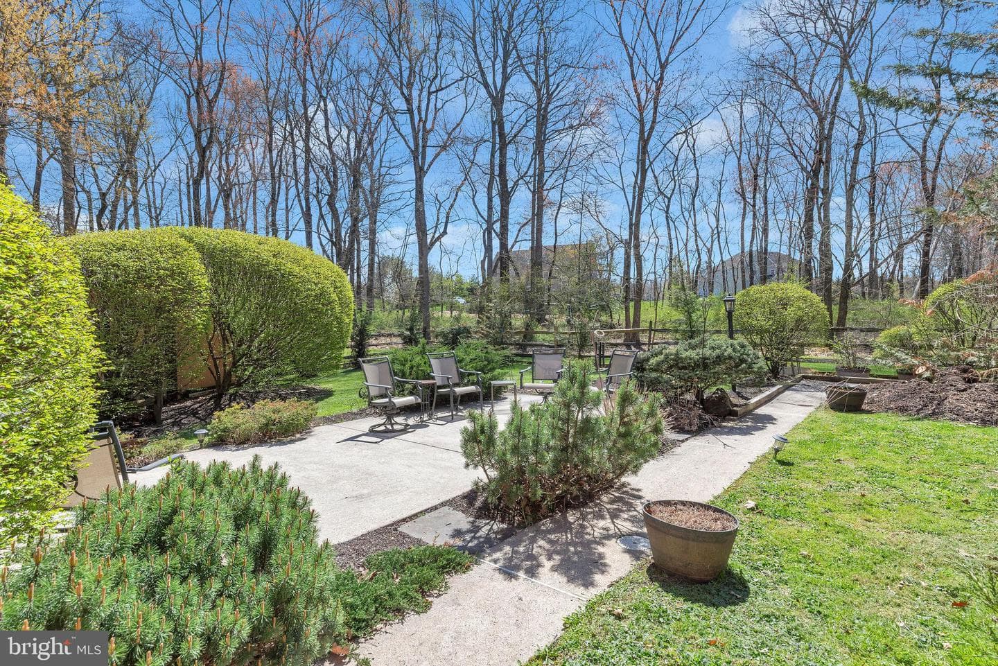 25 Creekside Drive photo 46