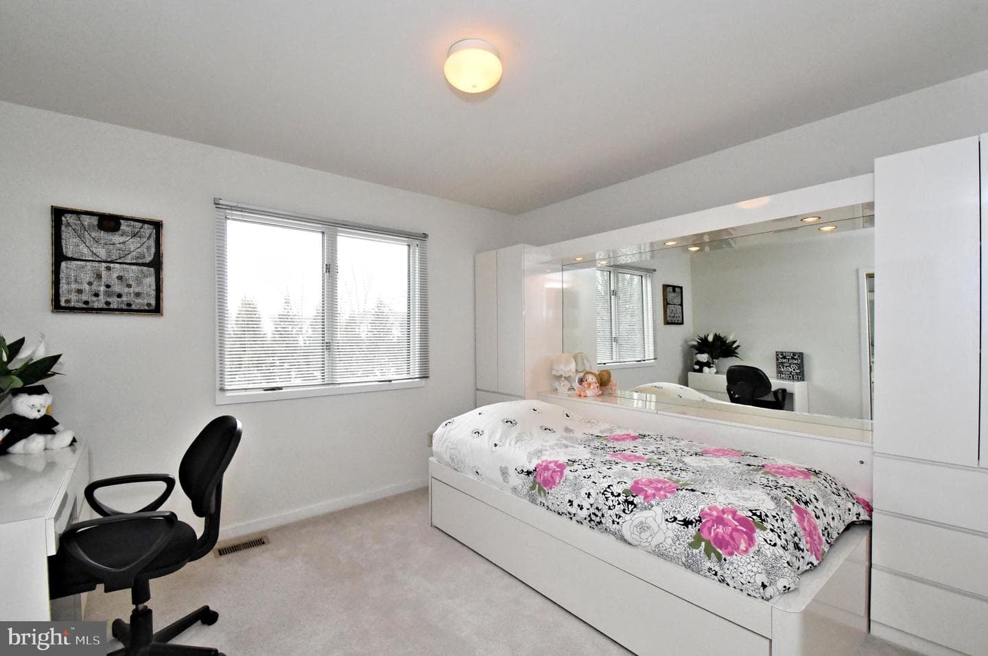 83 Rocking Horse Way photo 53