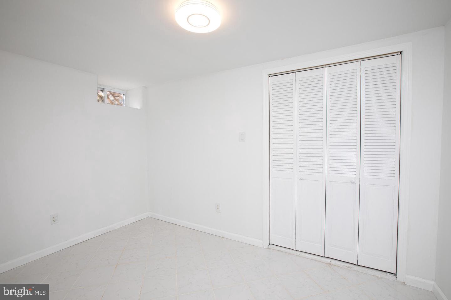 2210 Club House Circle photo 27