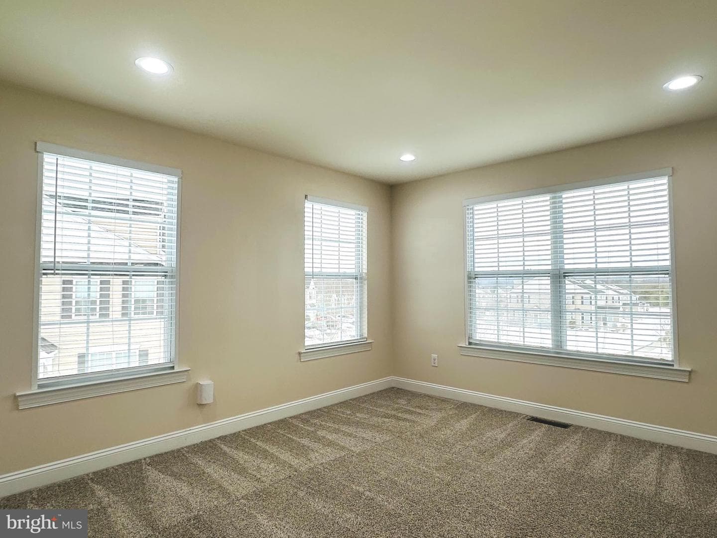 323 W Boulder Drive photo 23