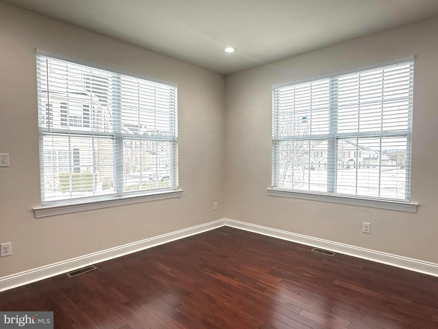 323 W Boulder Drive photo 6