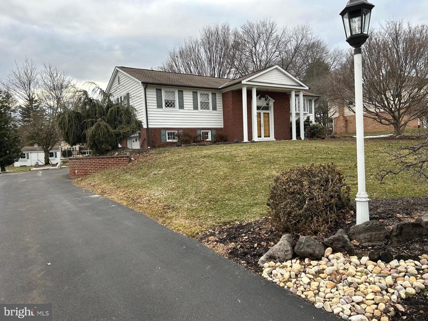 88 W Rambler Drive photo 2