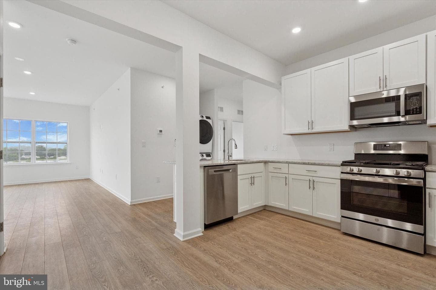 16122 River View Court photo 16