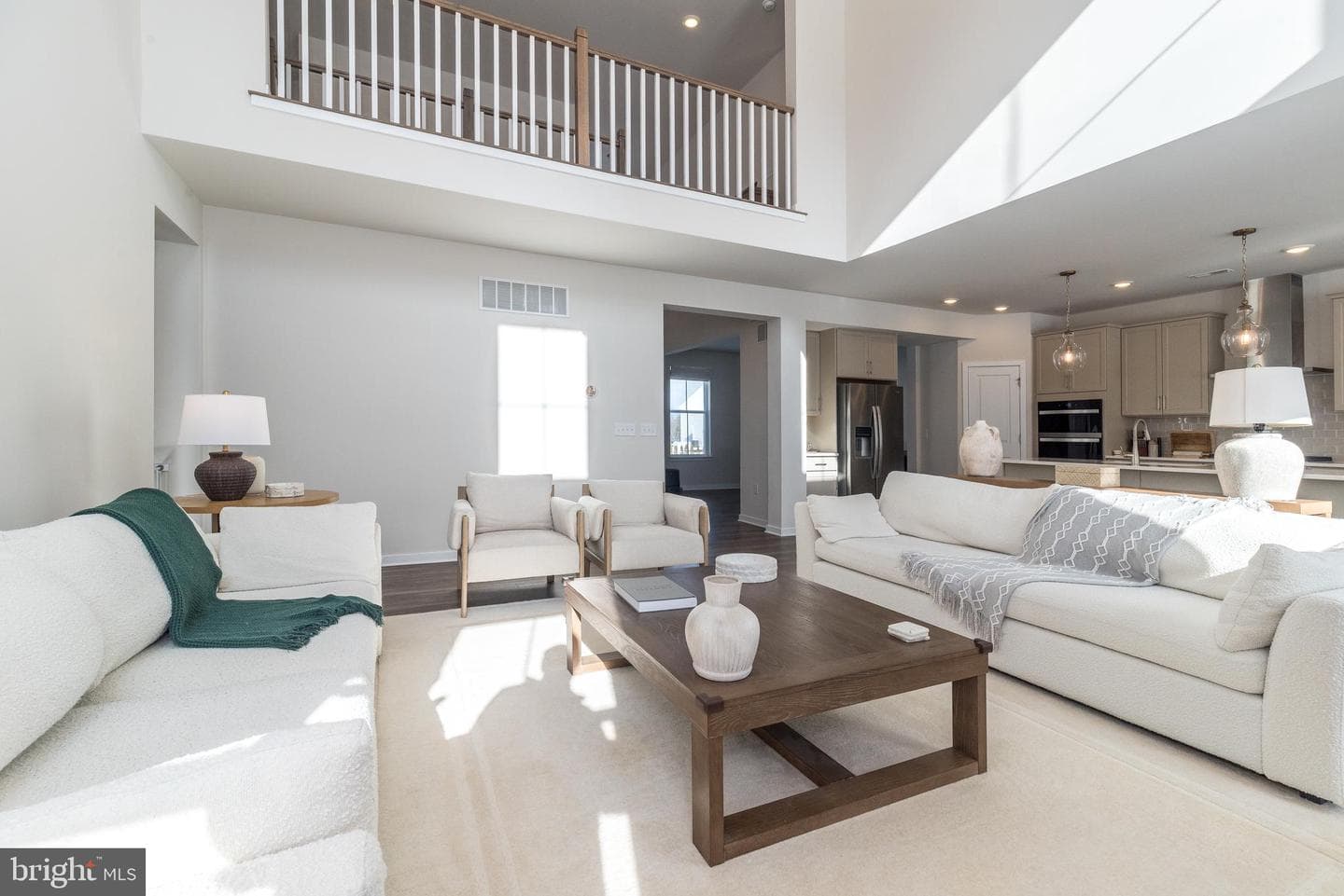 1033 Mariwill Drive photo 20