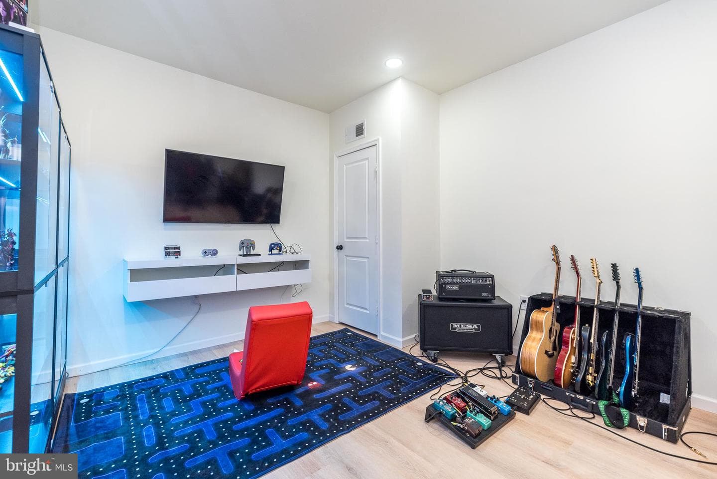 1033 Mariwill Drive photo 45