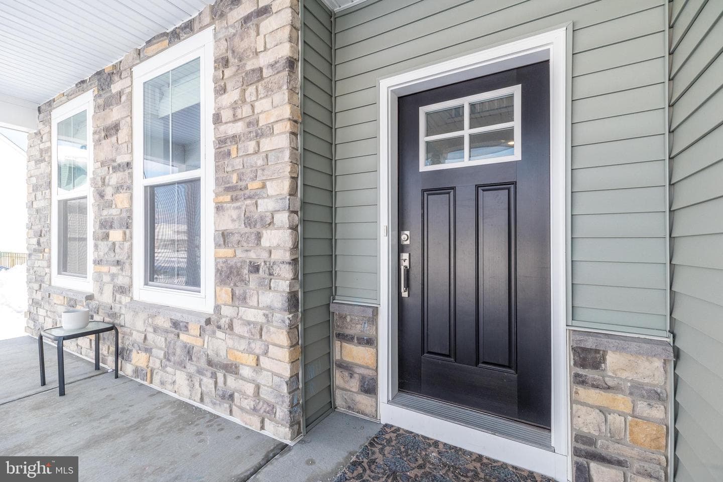 1033 Mariwill Drive photo 5