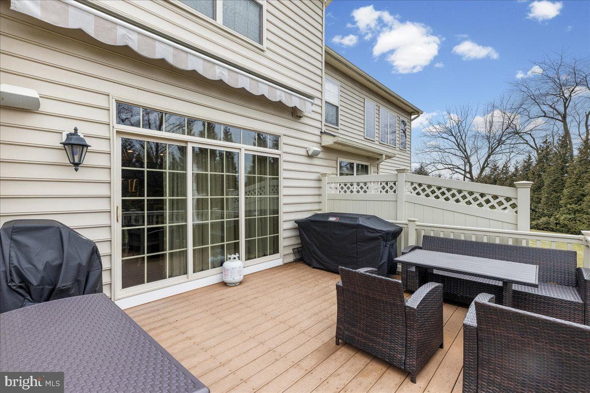 311 Saint James Drive photo 43