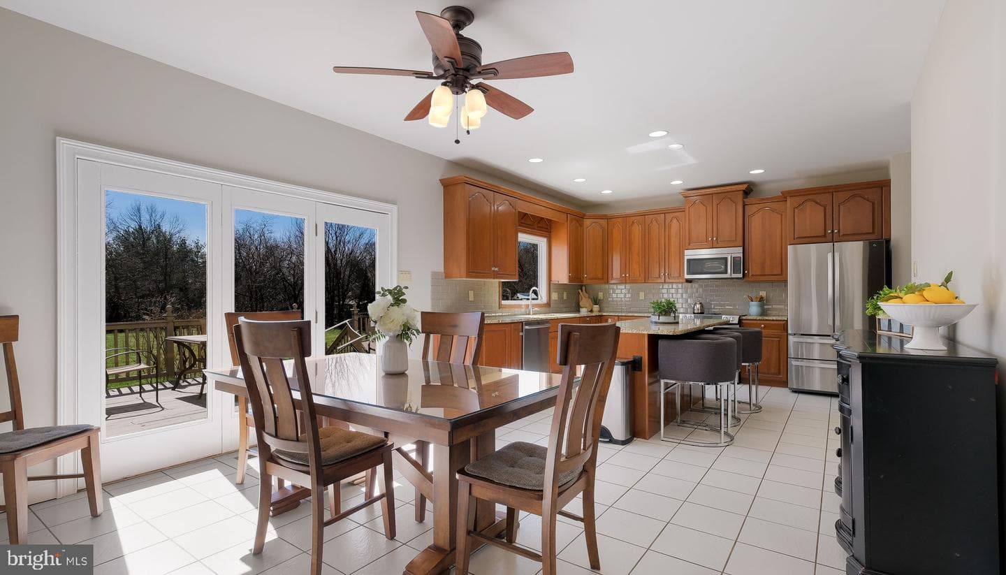 2916 White Tail Court photo 11